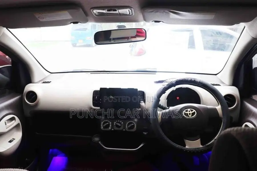 Toyota Passo 2014