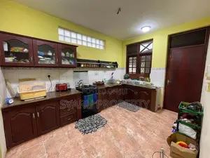 Nugegoda - Unfurnished House For Rent
