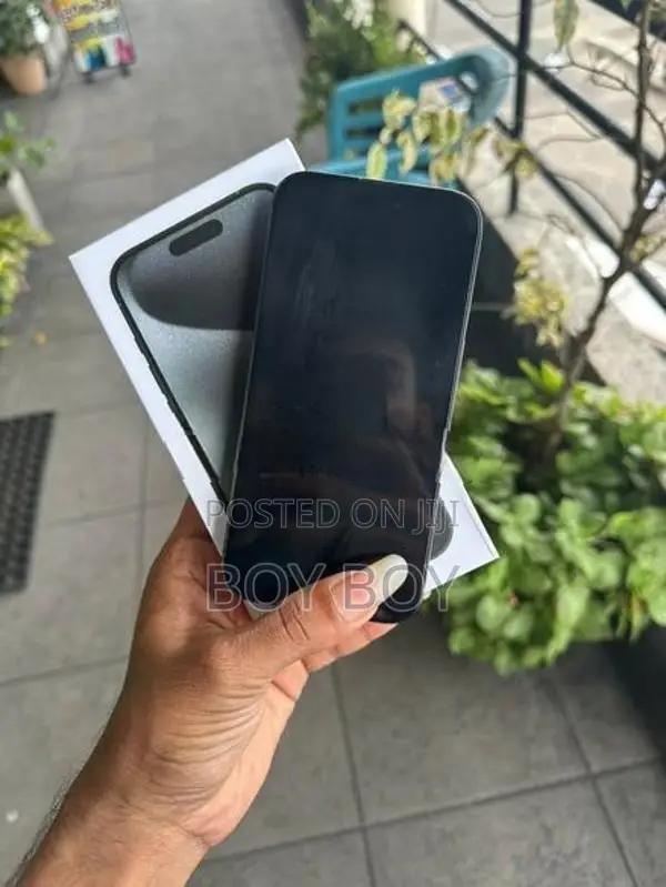 Apple iPhone 15 Pro 512GB (Used)