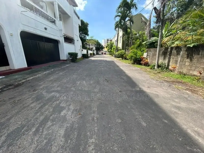 Residential Land For Sale IN Nawala