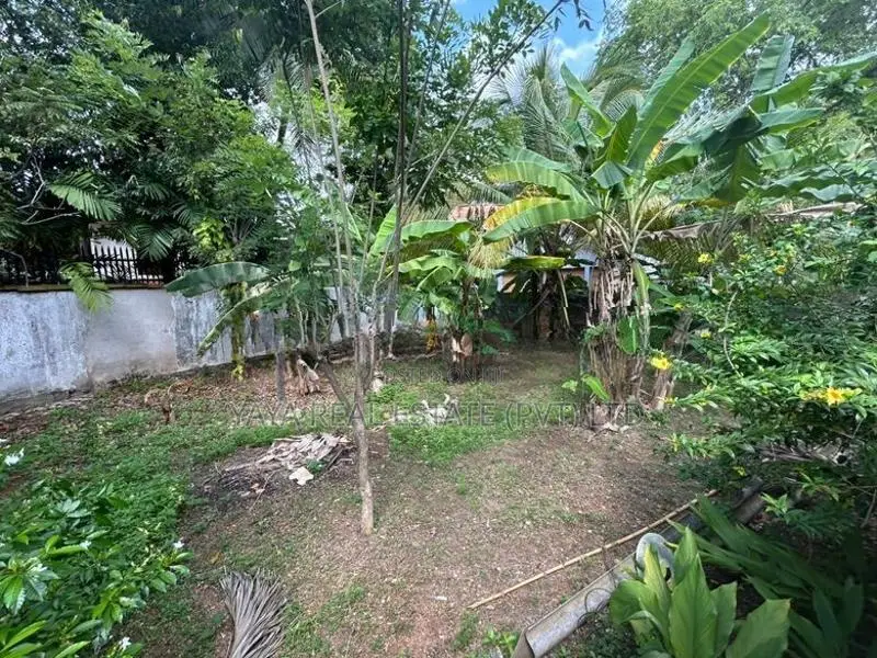 Residential Land For Sale IN Nawala