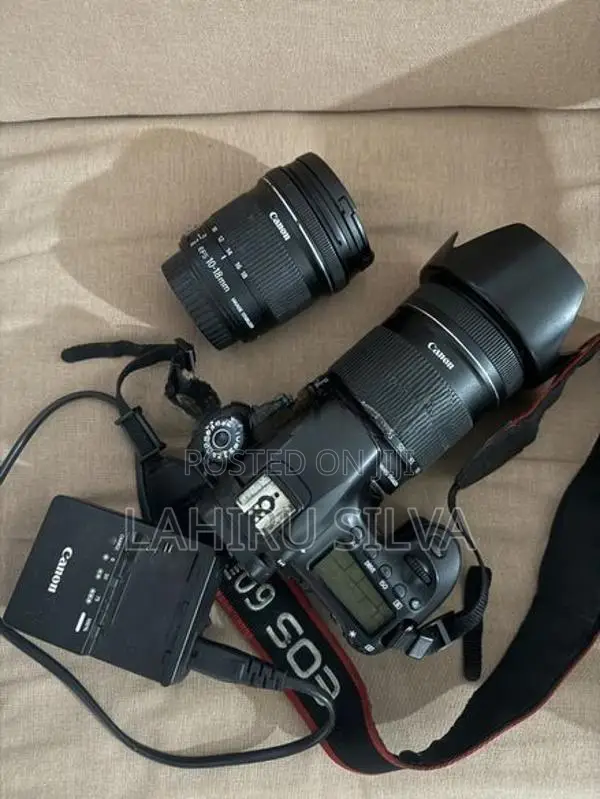Canon 60D Dslr Camera With 2 Lenses 18-135mm 10-18mm