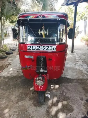 Bajaj RE 1994