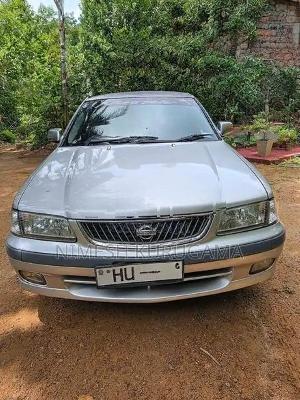 Nissan Sunny 2000