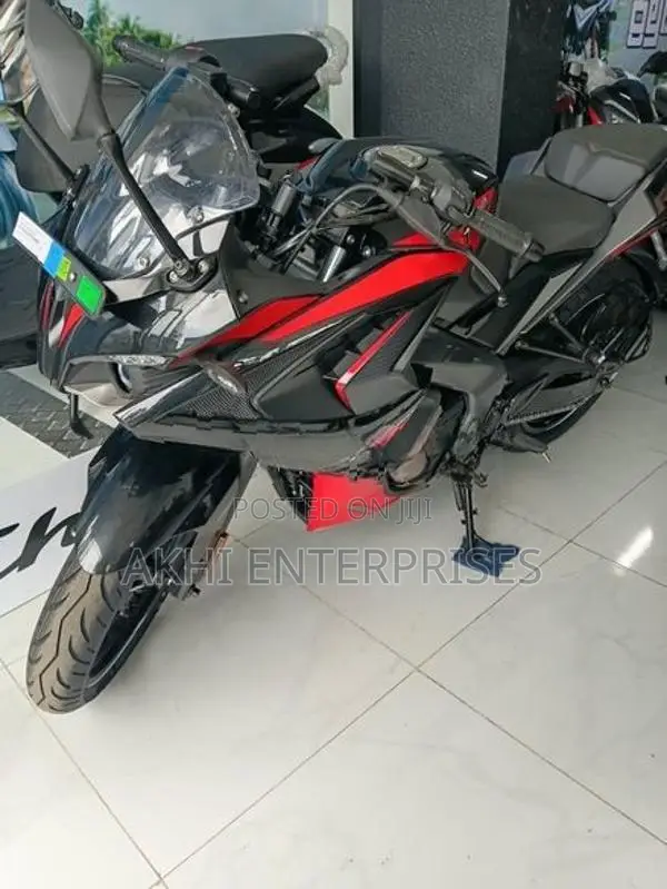 Bajaj Pulsar RS200 2026