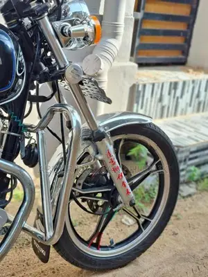 Suzuki GN 125 H 2017