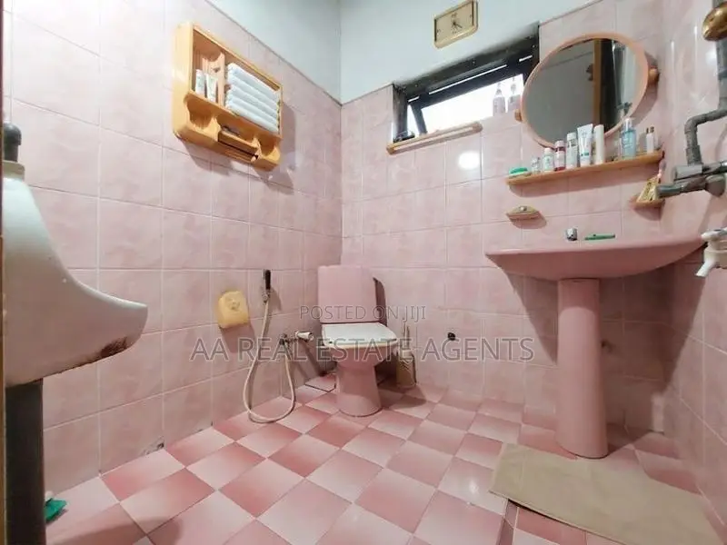 Two Storey House for Sale in Kolonnawa