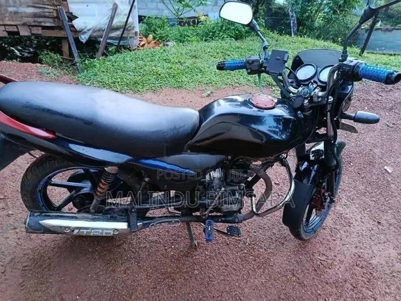Bajaj Platina 100 2006