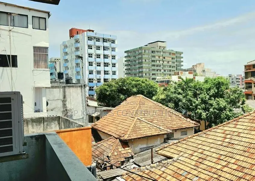 Well-Located 3-Bedroom House | Dehiwala