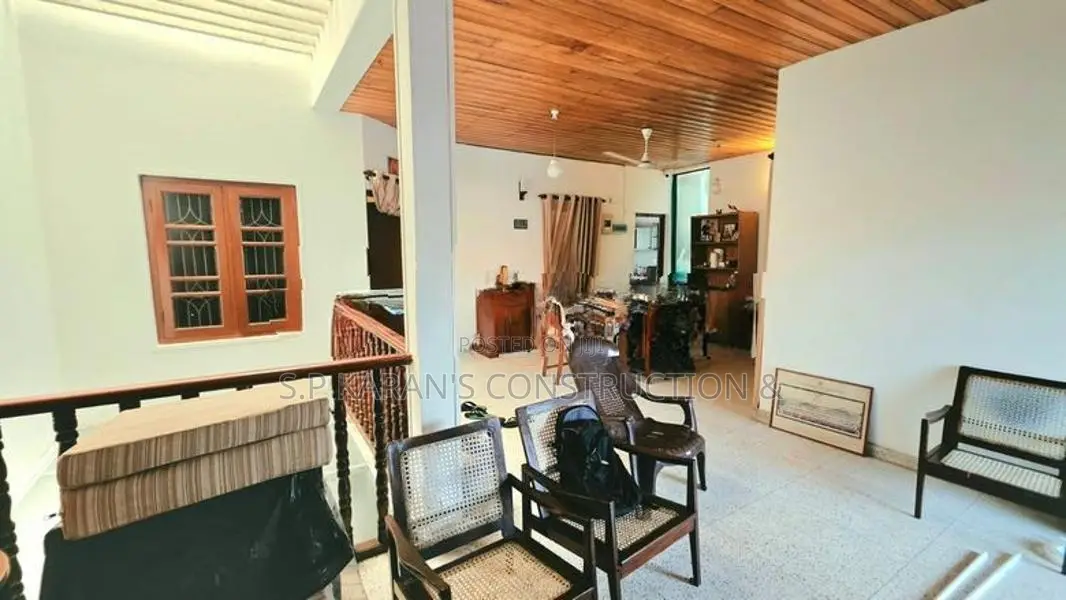 Well-Located 3-Bedroom House | Dehiwala