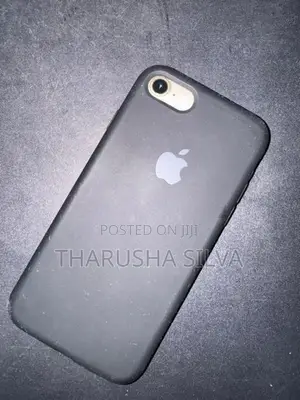 Apple iPhone 7 (Used)