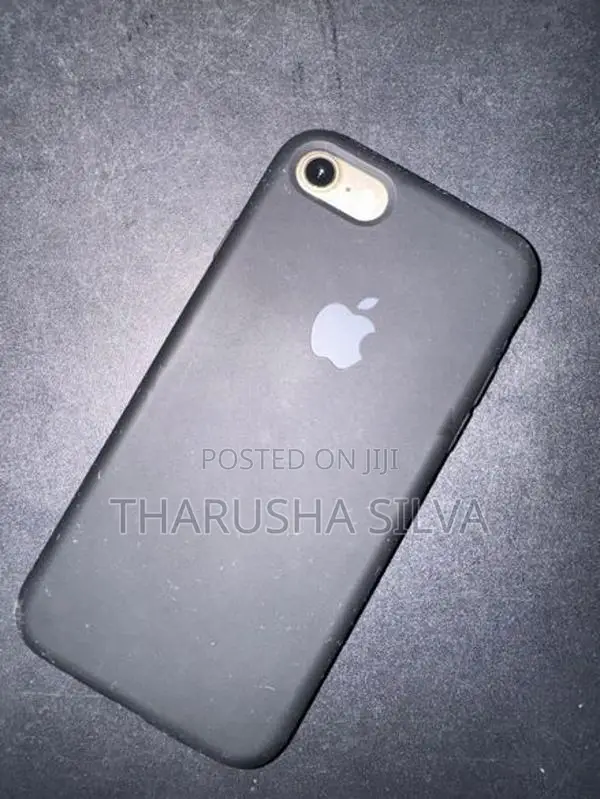 Apple iPhone 7 (Used)