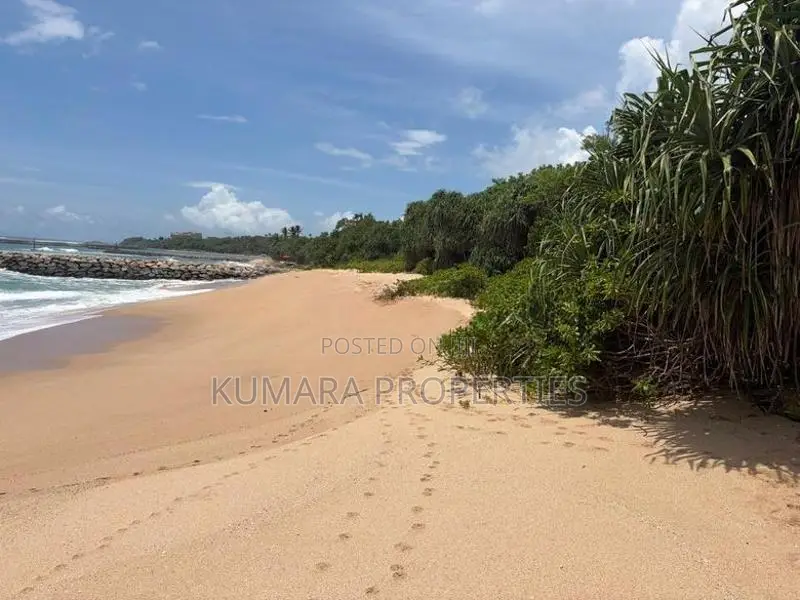 Beachfront Land For Sale IN Tangalle Tangalla