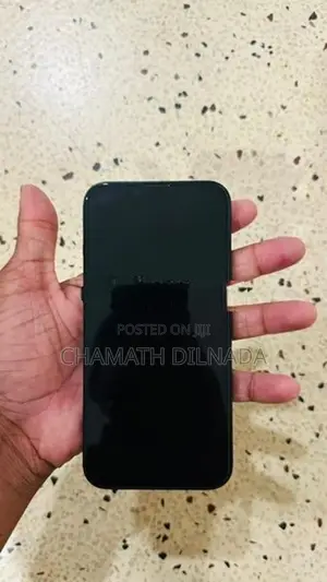 Apple iPhone 14 (Used)