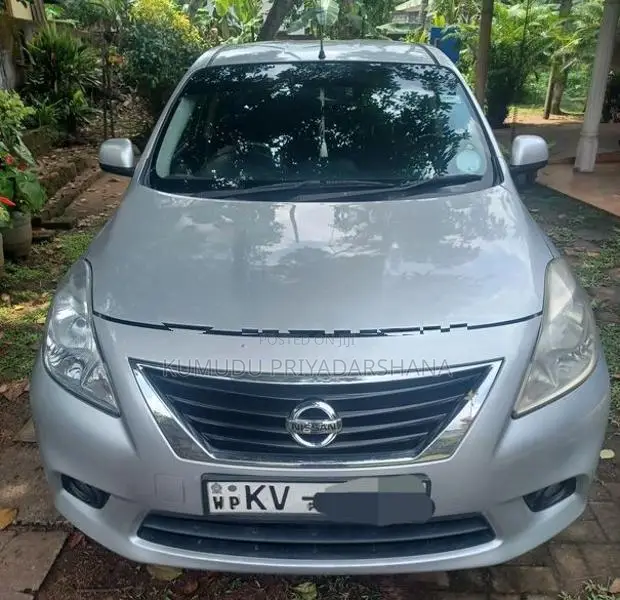 Nissan Sunny 2013