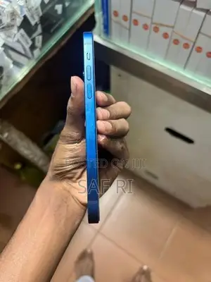 Apple iPhone 12 128GB (Used)