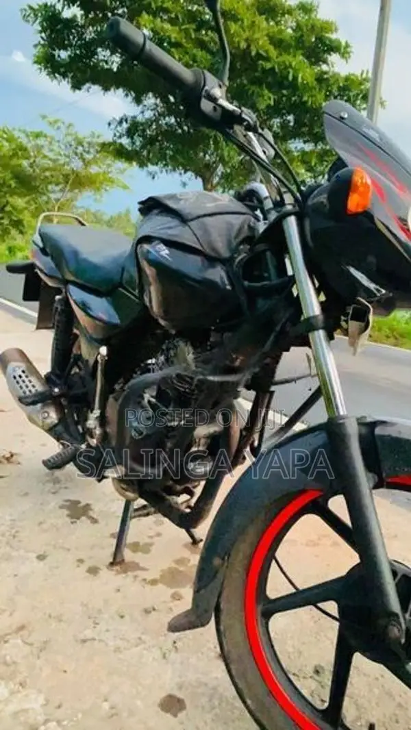 Bajaj Discover 2009