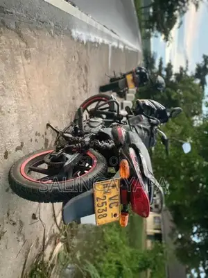Bajaj Discover 2009