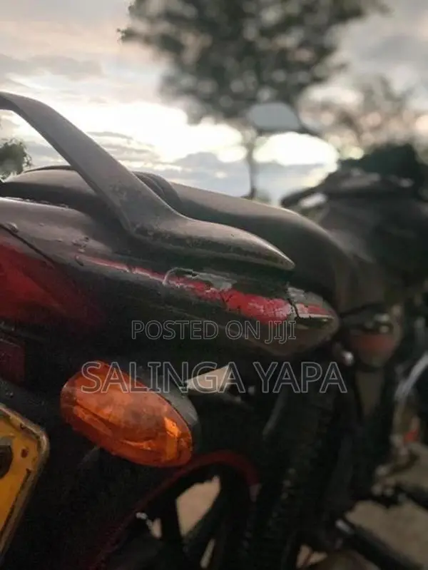 Bajaj Discover 2009