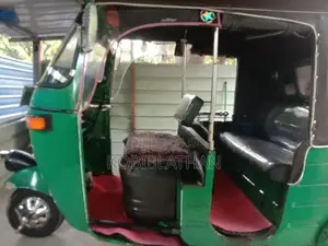 Bajaj RE 2006