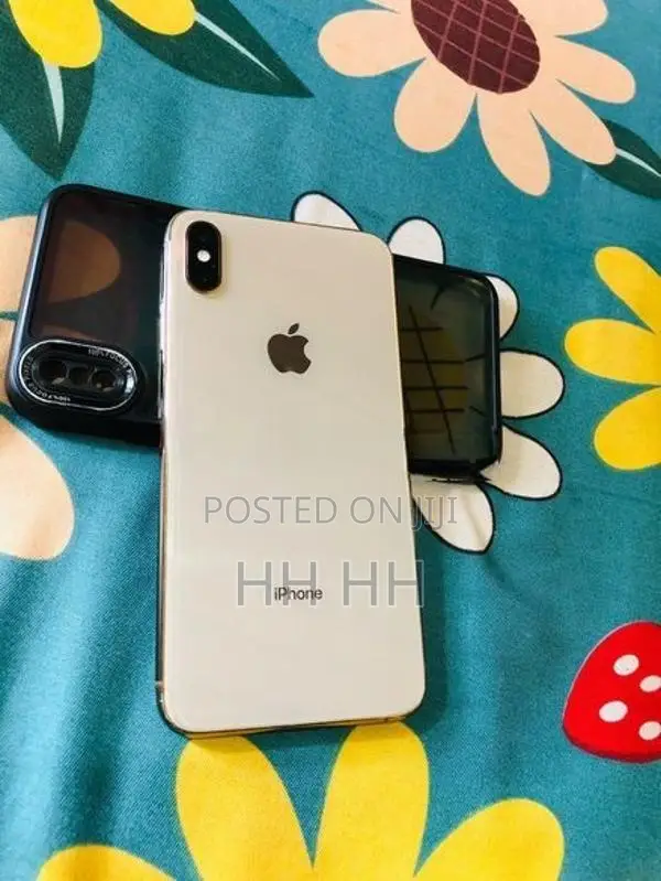 Apple iPhone XS Max (Used)