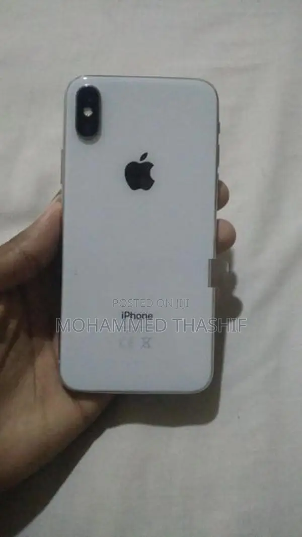 Apple iPhone X (Used)