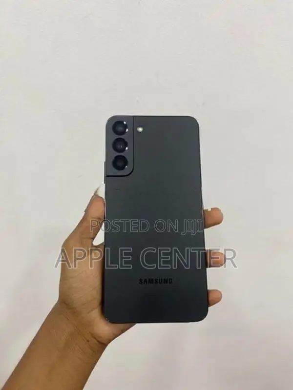 Samsung Galaxy S22+ (Used)
