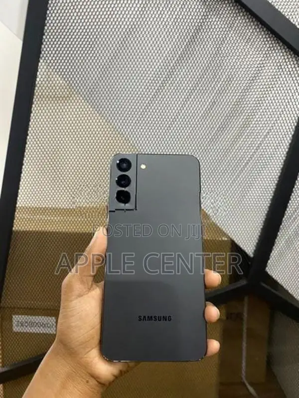 Samsung Galaxy S22+ (Used)
