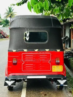 Bajaj RE 2002