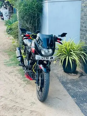 Bajaj Pulsar 180 2010