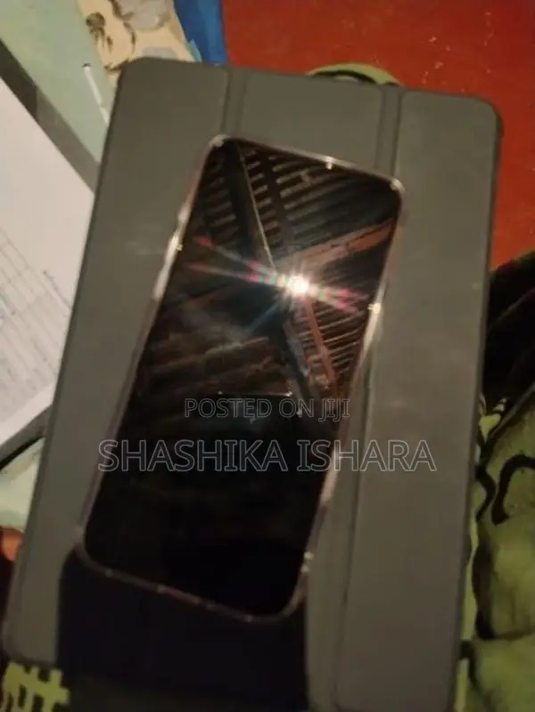 Apple iPhone 17 Pro Max (Used)