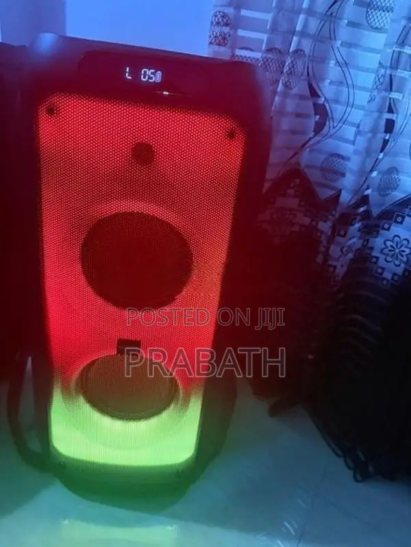 Bluetooth TWS Speaker