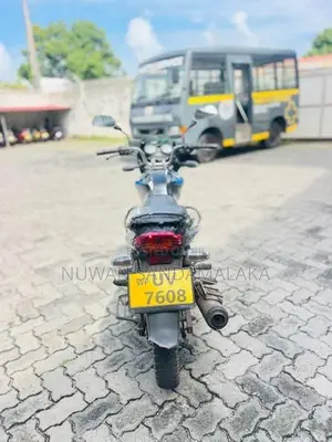 Bajaj Discover 2008