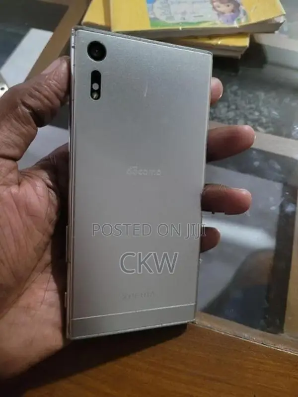 Sony Xperia XZ2 64GB (Used)