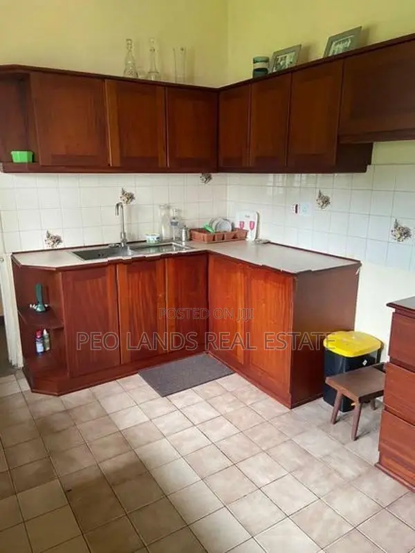 (AL125) 40 Perch Land for Sale in Rathmalana