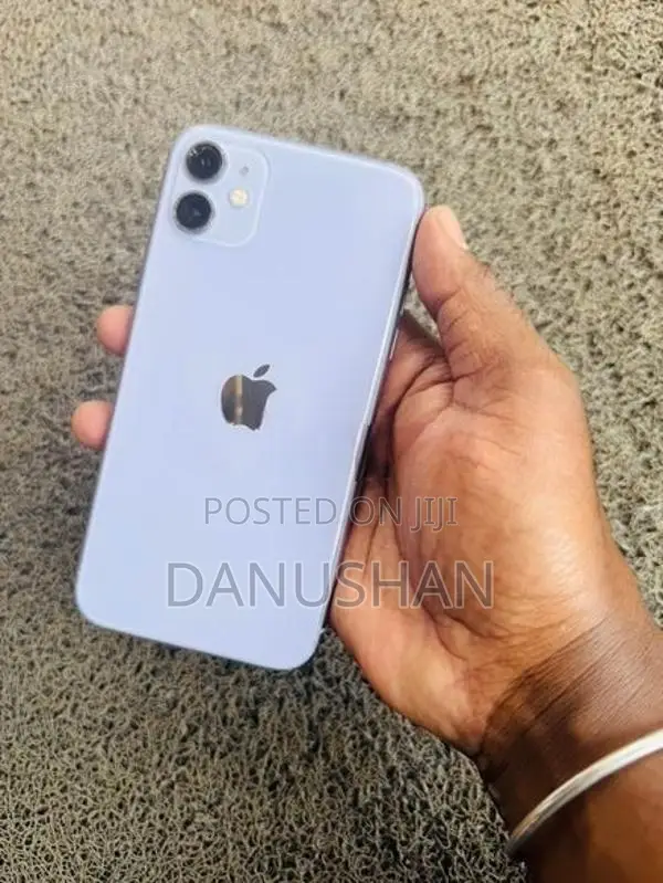 Apple iPhone 11 (Used)