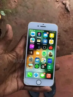 Apple iPhone 8 (Used)