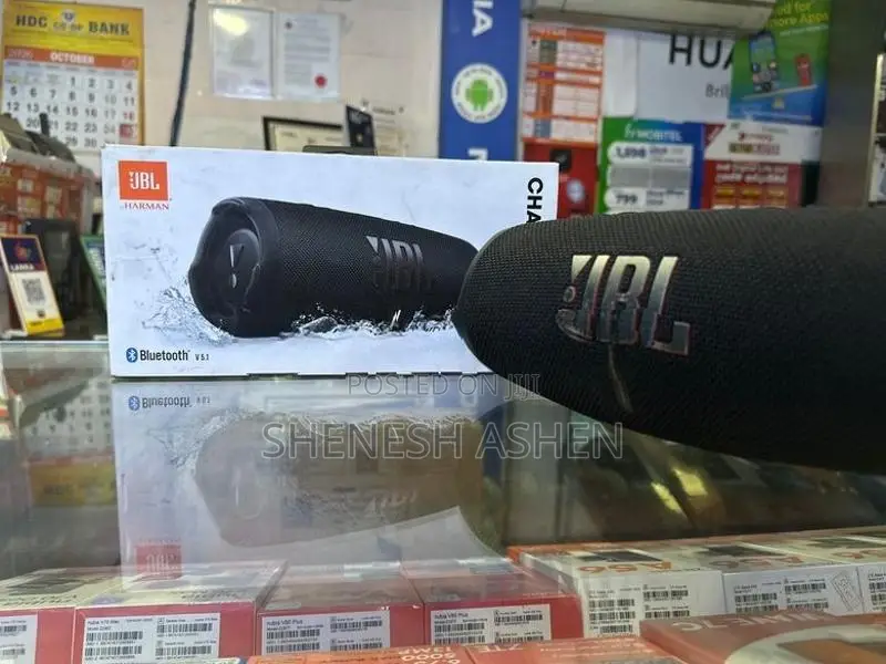 JBL Charge 5