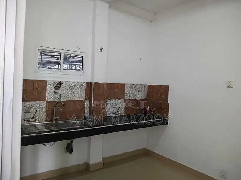 KOHUWELA NEAR FLYOVER UNFURNISHED 1BR & 1BATH HOUSE/OFFICE FOR RENT