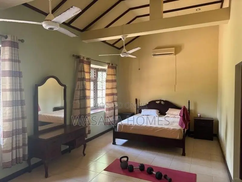 170 Perch Land for Sale Piliyandala
