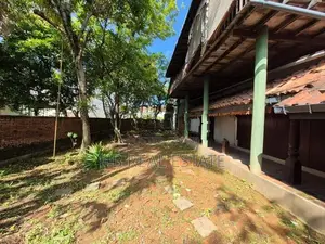 20.80 Perches Residential Land Valley Property In Nugegoda