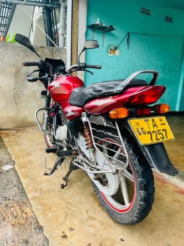 Bajaj Discover 125 2006