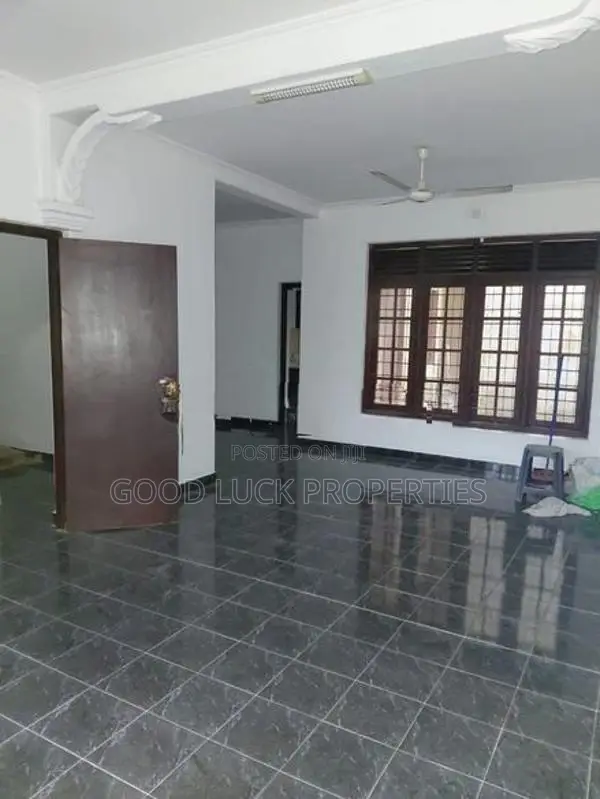 Commercial Property For Rent In Wellawatta (IM-1011)