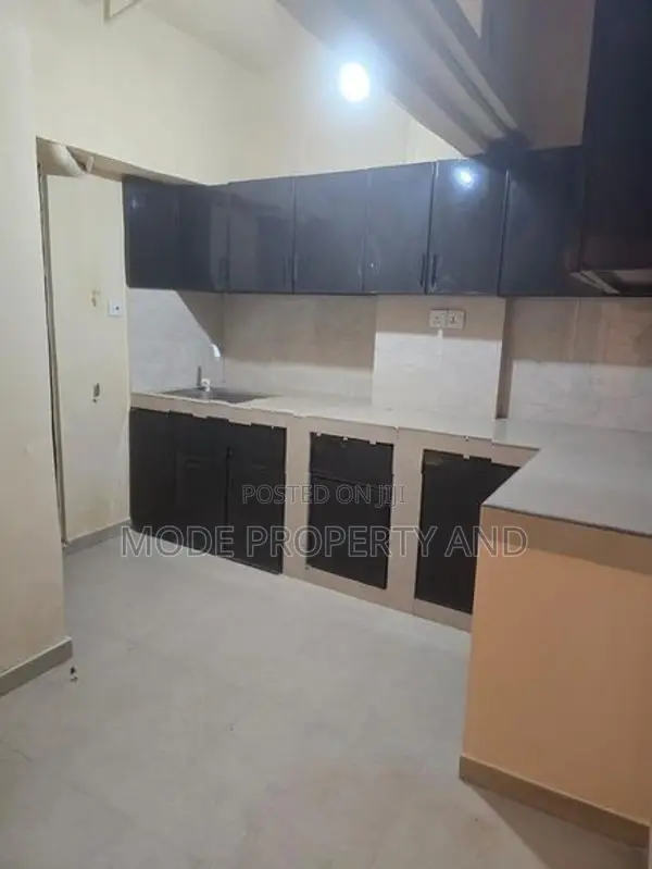 House For Sale In Wellawatta Colombo 6