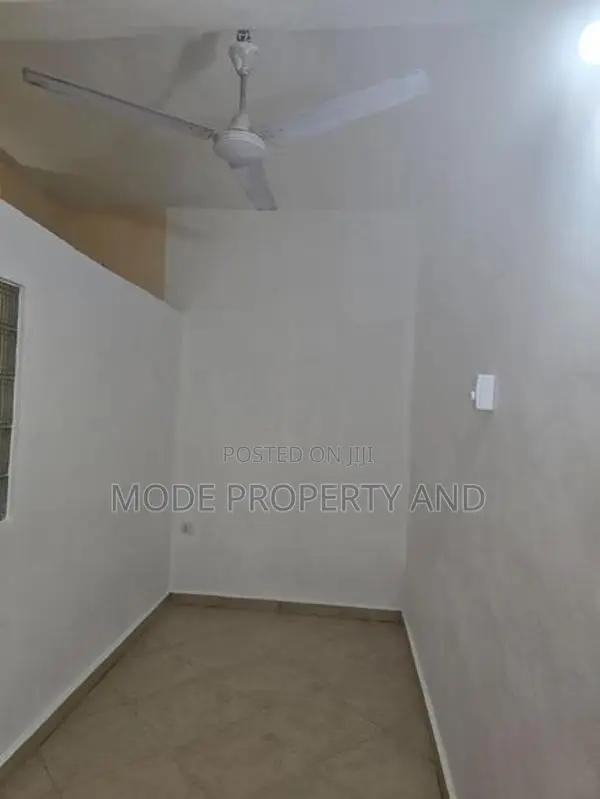 House For Sale In Wellawatta Colombo 6
