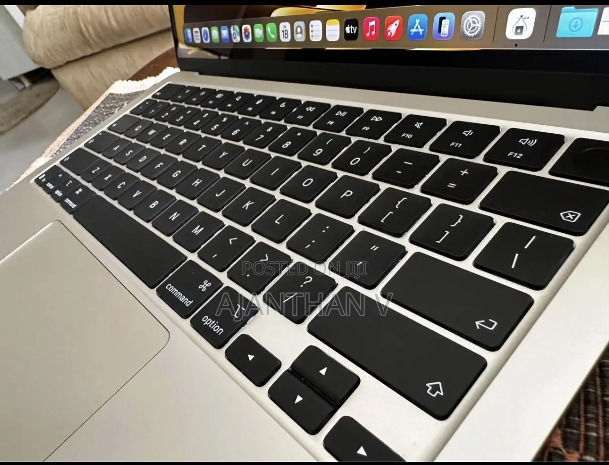 Laptop Apple MacBook Air 16GB Apple M5 SSD 512GB