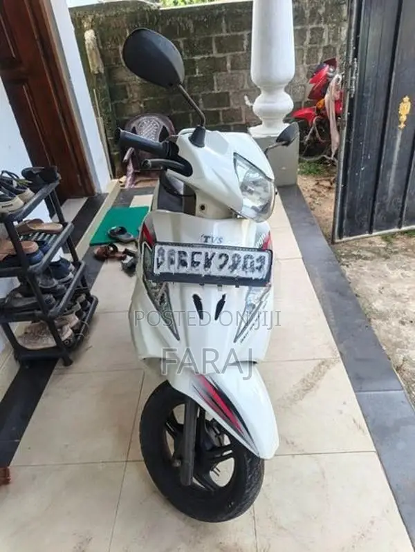 TVS Wego 110 2017