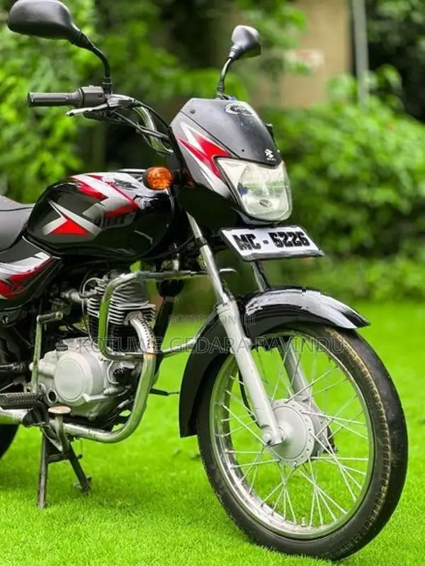 Bajaj CT100 2005