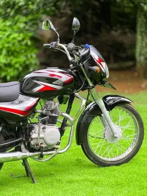 Bajaj CT100 2005