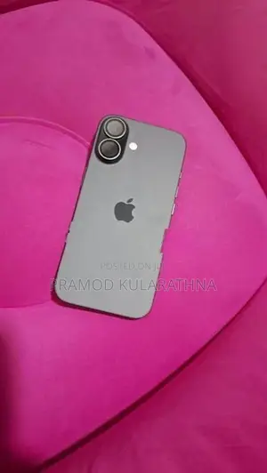 Apple iPhone 17 (Used)
